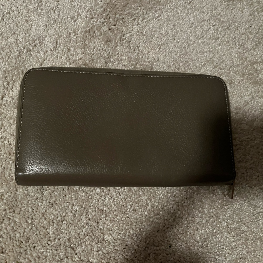 Celine Wallet - Picture 2 of 9